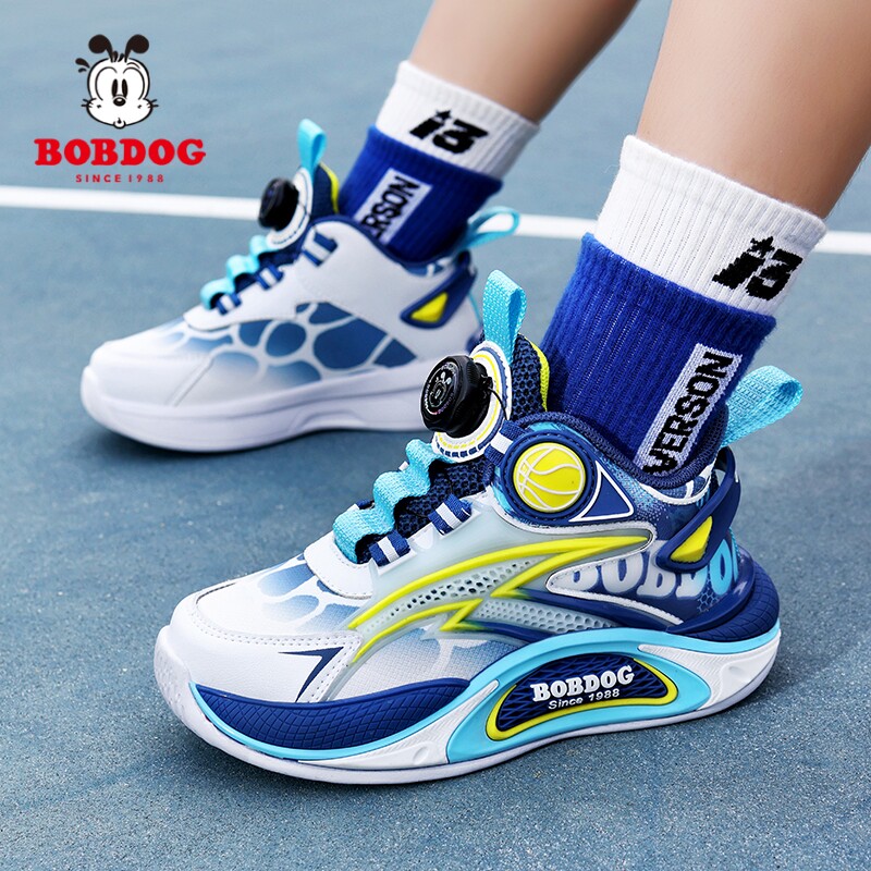 巴布豆童鞋男童运动鞋2025春秋新款皮面防水儿童夜光中大童篮球鞋
