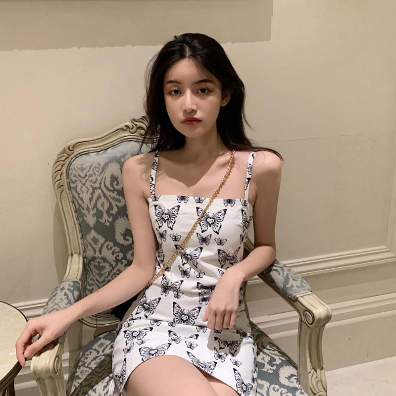 短款吊带显瘦连衣裙女2020年新款夏收腰气质夏天裙子吊带裙小个子图片