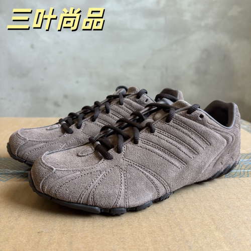 阿迪达斯正品女士复古耐磨跑鞋