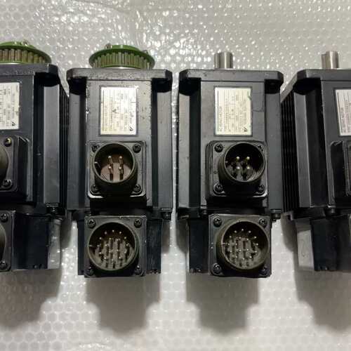 议价安川电机USAREN-03DE2KX四个可维修