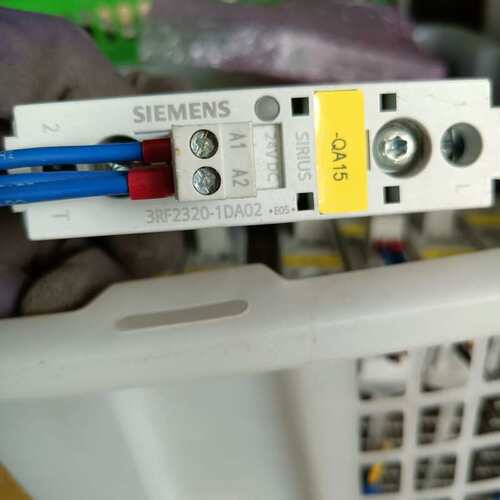 议价继电器3RF2320-1DA02，功能保好。可维修