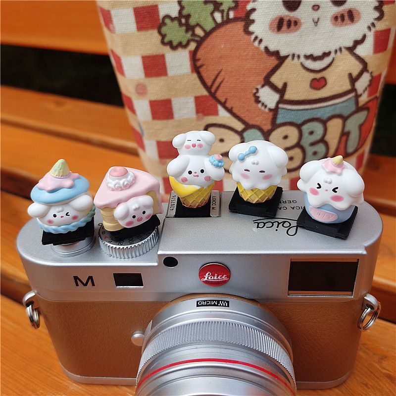 甜品小狗适用索尼zve10相机热靴盖卡通 佳能R50 富士XT30 尼康Z50