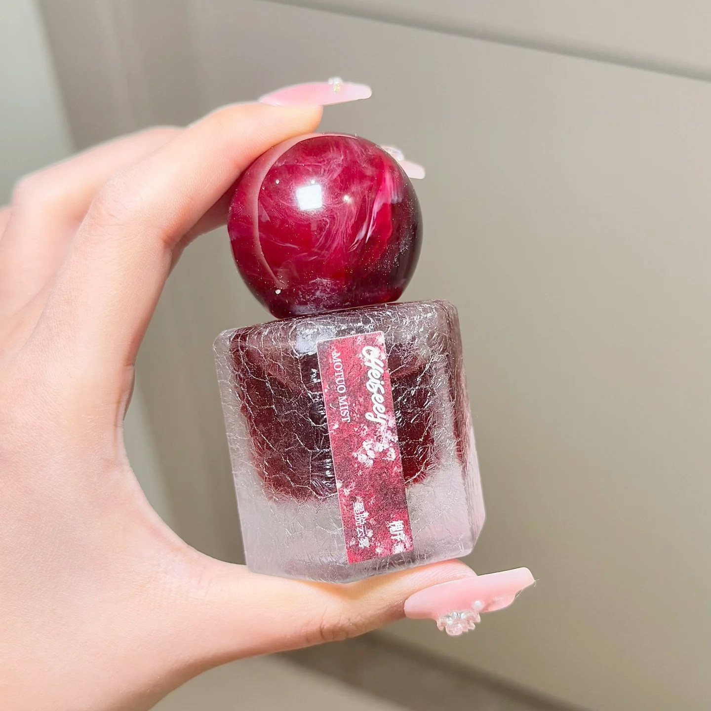 玫瑰香天花板！冷到骨子里却甜进心脏！墨脱云雾温柔庄园贵气香水,彩妆/香水/美妆工具,香水,淘宝优惠券,粉丝福利购,淘宝优惠卷