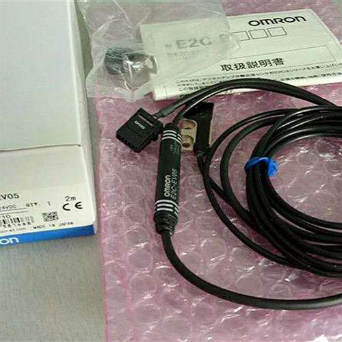 日本欧姆龙 接近传感器E2C-EV05 原装正品全新包装
