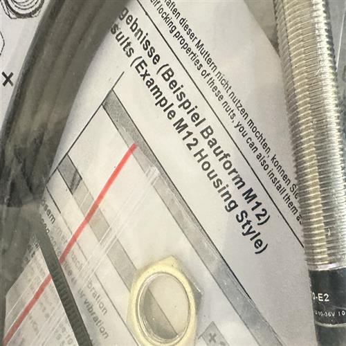 特价处理大量现货P+F接近开关传感器CBB4-12GH70-E2