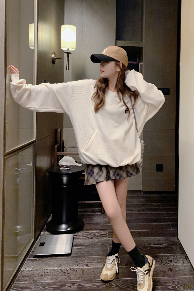 米白色圆领卫衣女春秋2025新款今年流行爆款韩系慵懒风chic外套,女装卫衣/绒衫,沁古纱衣