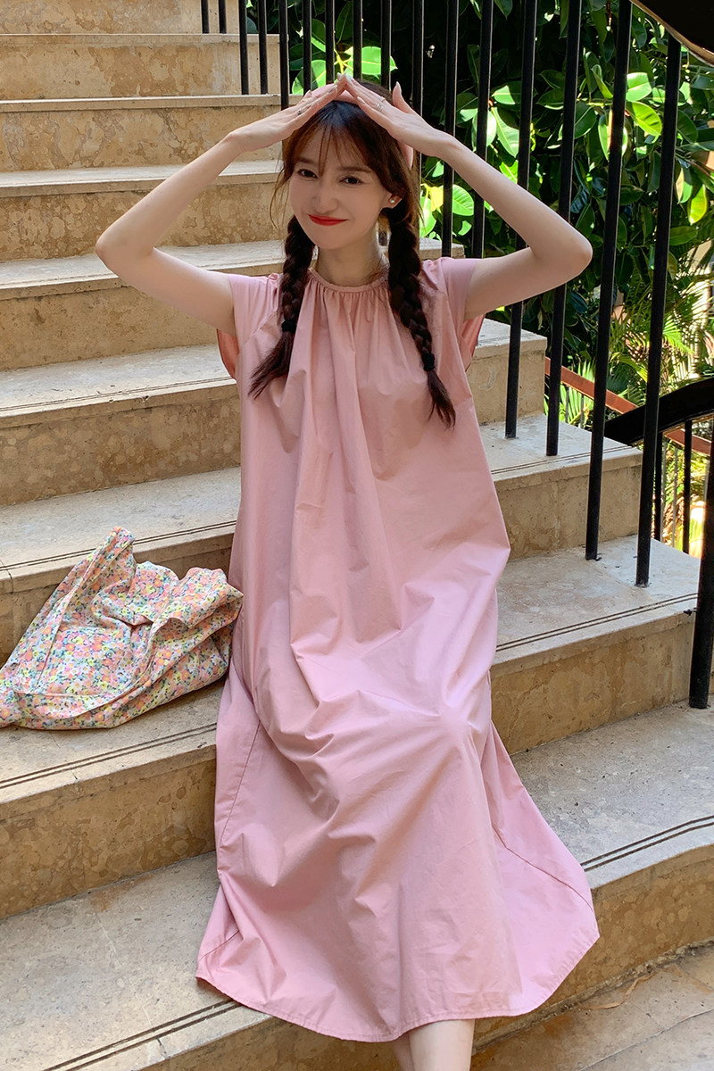 粉色小飞袖连衣裙女夏季2025新款法式温柔风初恋甜美休闲宽松裙子,女装连衣裙,沁古纱衣