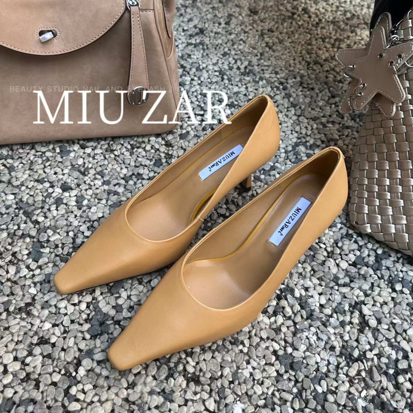 妙莎MIUZAR欧货女鞋2026年早春新款牛皮方头浅口通勤白领高跟单鞋
