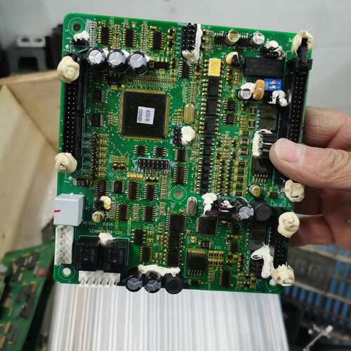 维修CPU V03-40Z113HAKZ1，变频器控制板板主板功议价