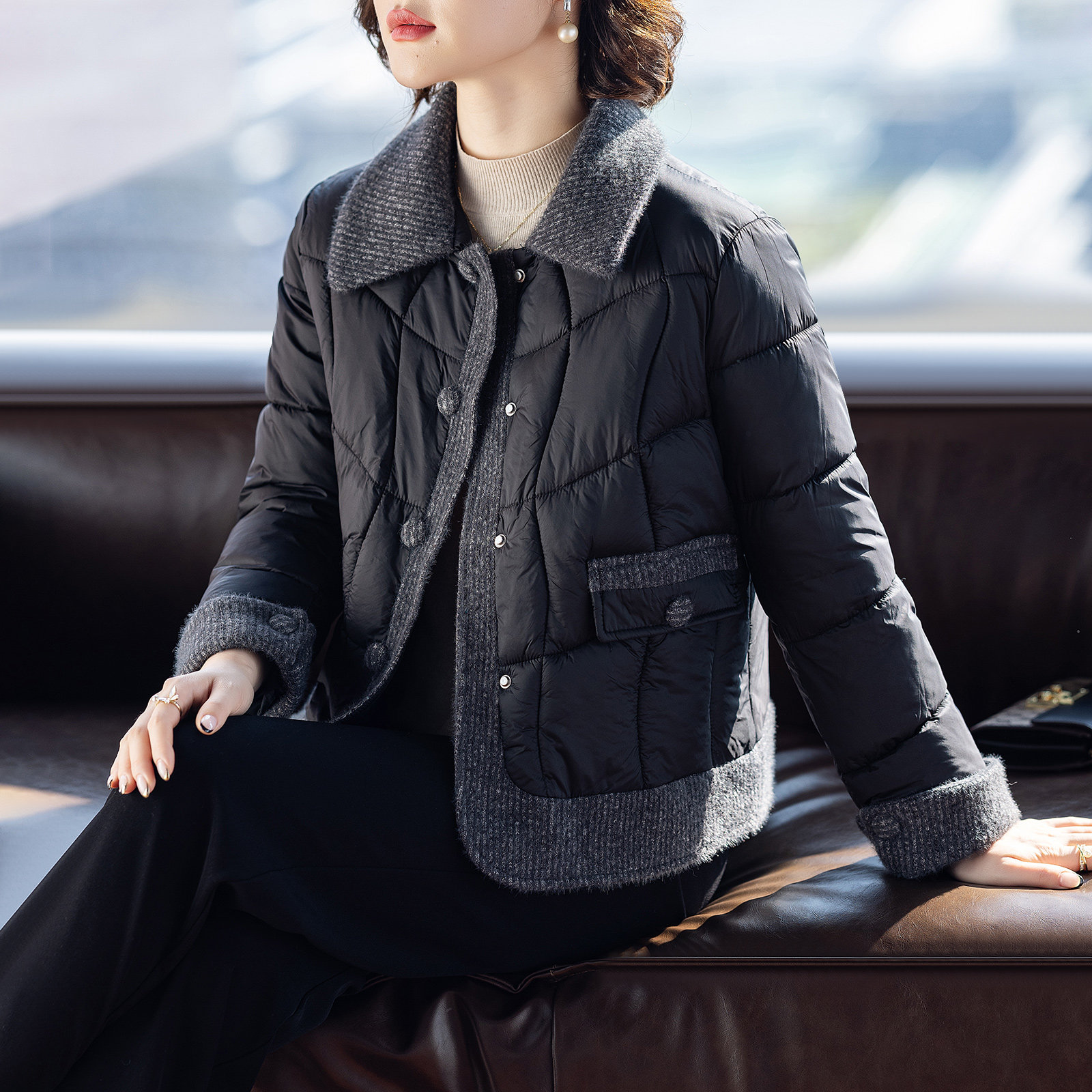 洋气妈妈冬装棉衣外套轻便小棉袄时尚新款衣服中老年人女羽绒棉服