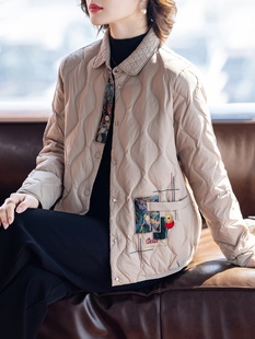 中老年女士羽绒服女洋气妈妈冬装外套2025新款50多岁秋冬季上衣服