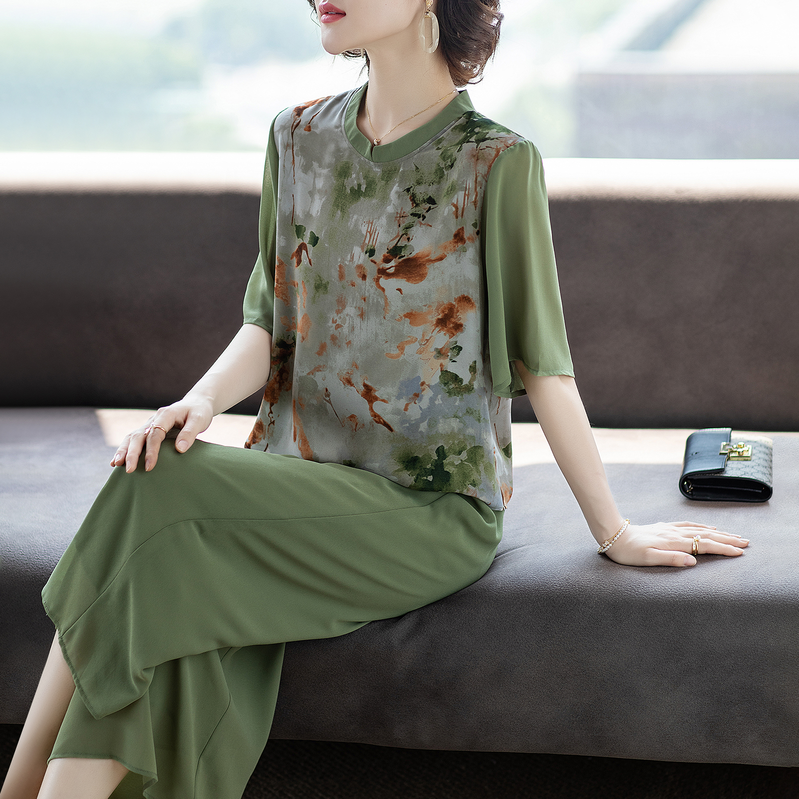 妈妈夏装新中式雪纺T恤衫套装2025新款洋气中老年人女休闲上衣服