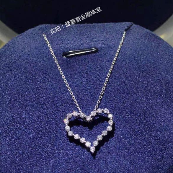 新品经典女款爱心项链18k金镶嵌钻石心形套链时尚浪漫 送女友礼物