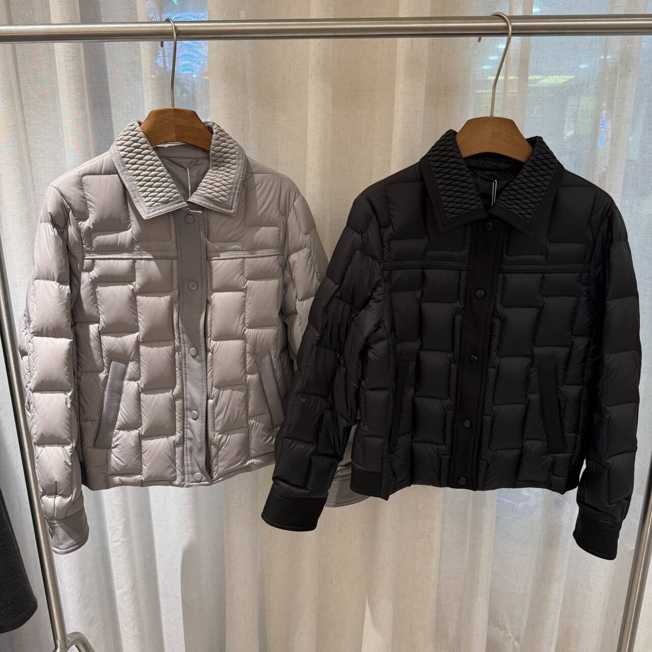 轻薄修身显瘦翻领90鹅绒羽绒服女