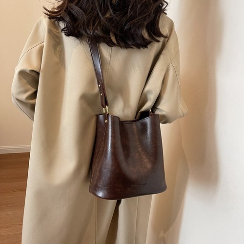 美伢韩国水桶包小众腋下包