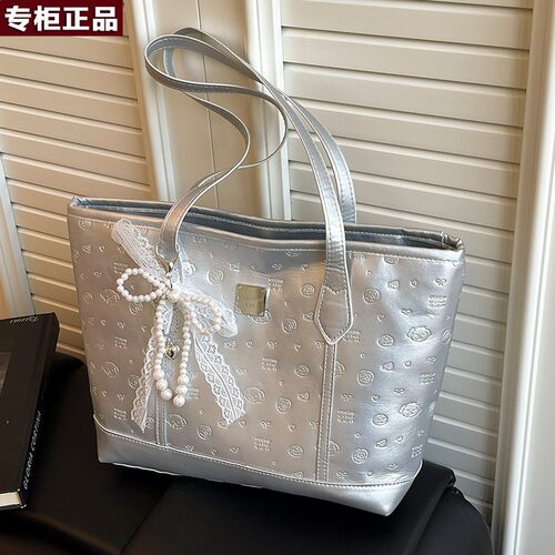 韩国AS品牌欧美潮流简约大容量托特包2026新款高颜值休闲可爱压花