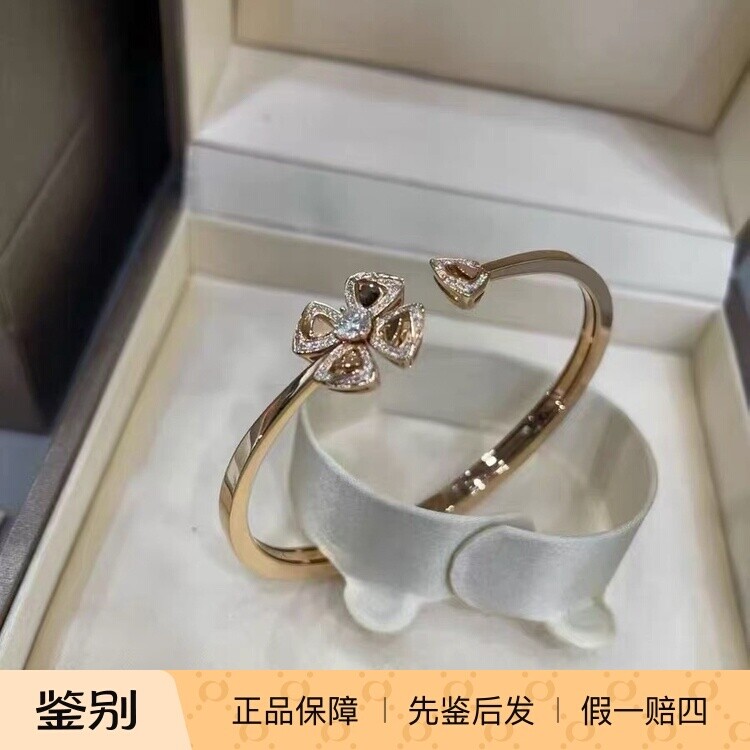 99新BVLGARI宝格丽咏绽花玫瑰金满钻女士手镯