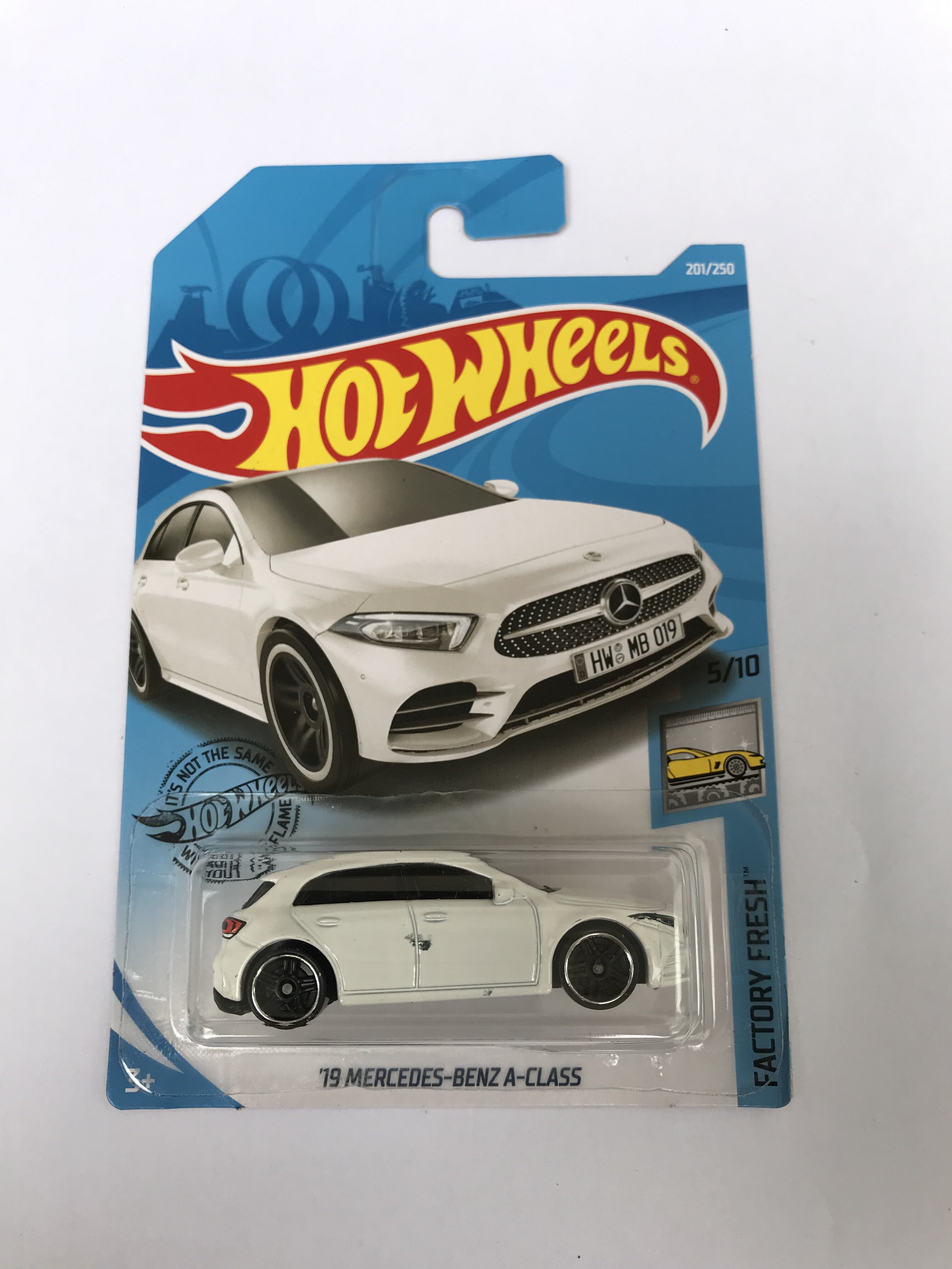 Hot Wheels Hot Racing car C4982 Benz 19 MERCEDES BENZ A CLASS White sports carin the Toy/Childs/Puzzle/Building block/Model , Static model , Cars  category - from Buy2taobao.com to provide professional Taobao agent buy service