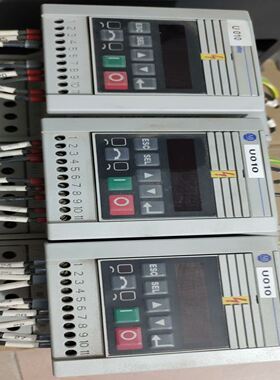 160-BA06NSF1 变频器2.2kW拆机的，成色很