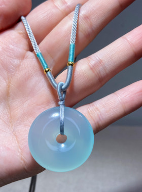 天然冰透玉髓海蓝宝算盘珠项坠
