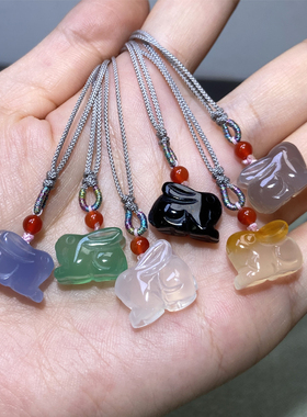 男女玉髓卡通吊坠天然手工