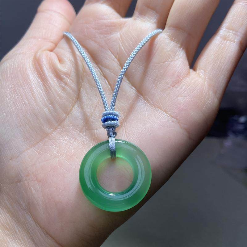 天然冰种阳绿甜甜圈玛瑙吊坠男女款玉髓平安环玉坠玉环玉挂件