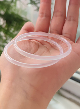 瑞丽女玉髓细叮当镯子极细少女