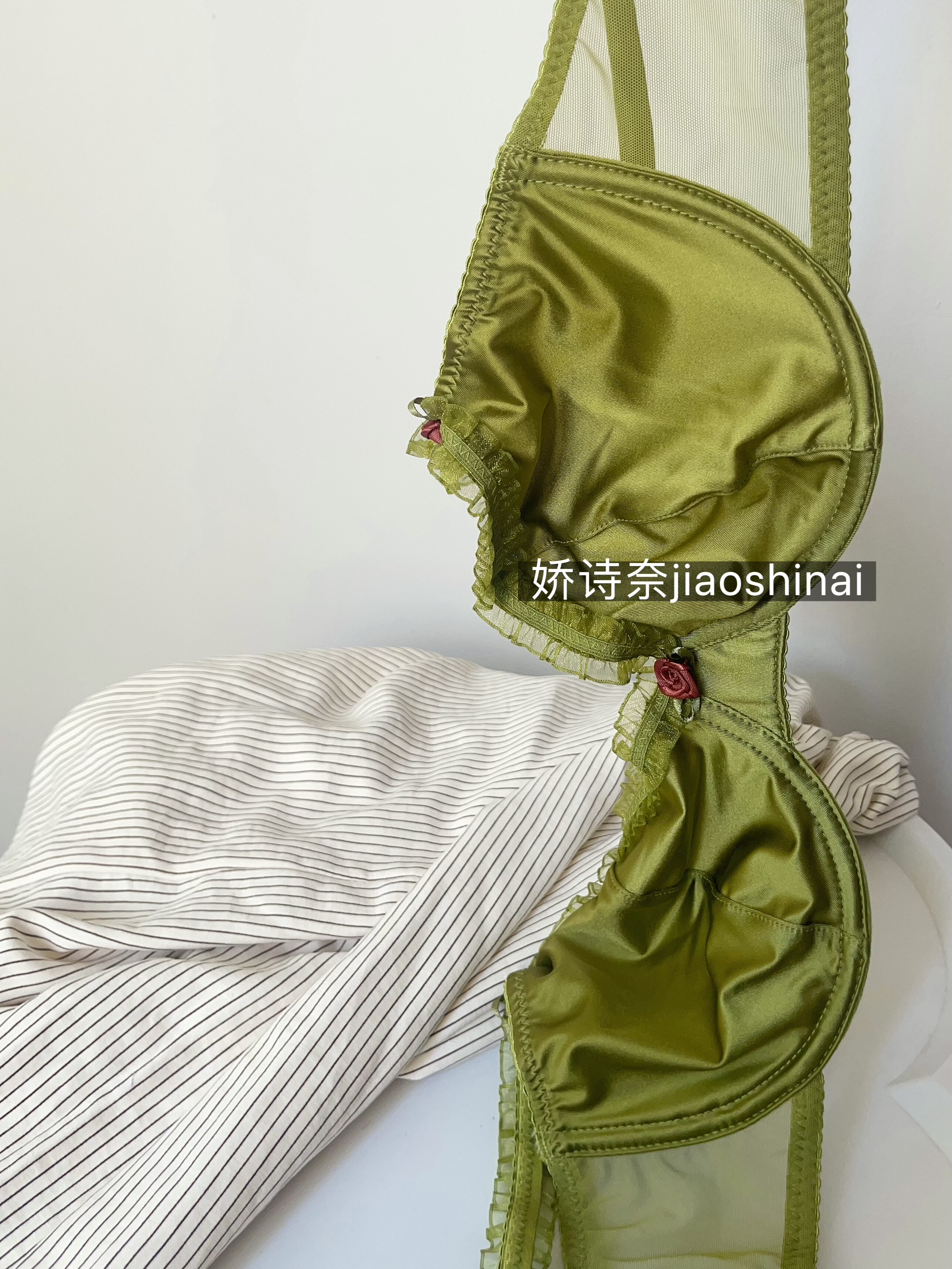 复古绿色法式宫廷绸缎花朵气质上托聚拢大胸显小内衣套装文胸bra