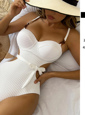 INS微胖辣妹泡温泉泳衣性感纯欲大小胸聚拢镂空遮肉连体泳装度假