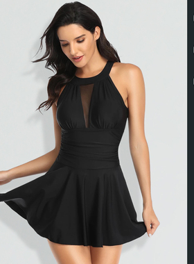 裙式连体泳衣ins大码女泳衣2025新款潮胖mm显瘦遮肉性感温泉保守