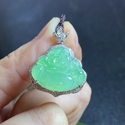 掌中翠天然翡翠冰种甜阳绿笑脸佛公18k金镶嵌吊坠挂件 0029