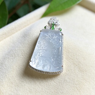 翡翠A货18K金双盖镶嵌玻璃种木纳雪花棉鹿牌一路平安吊坠 0202
