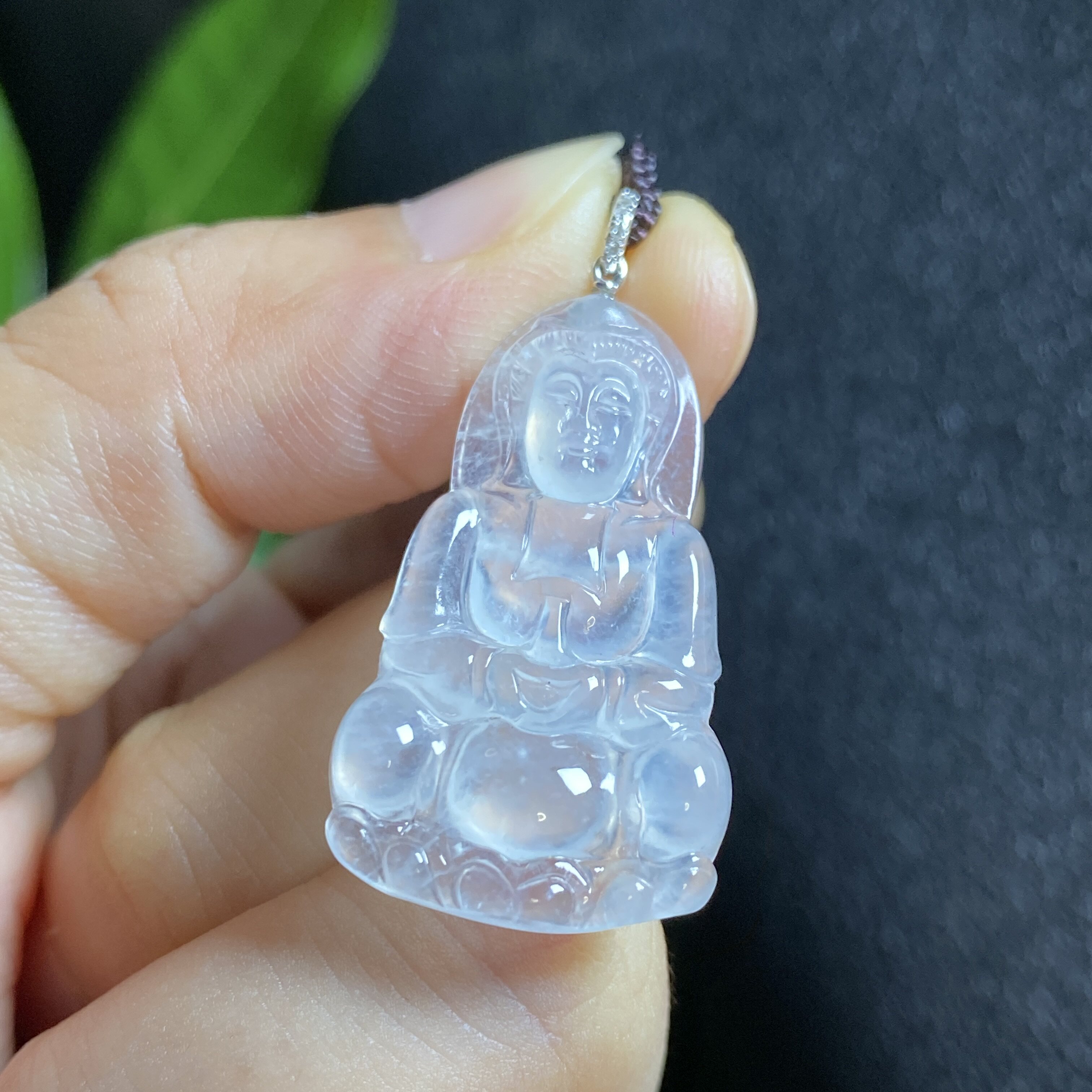 掌中翠缅甸天然翡翠高冰种起胶小观音18k金镶嵌挂件吊坠 0299