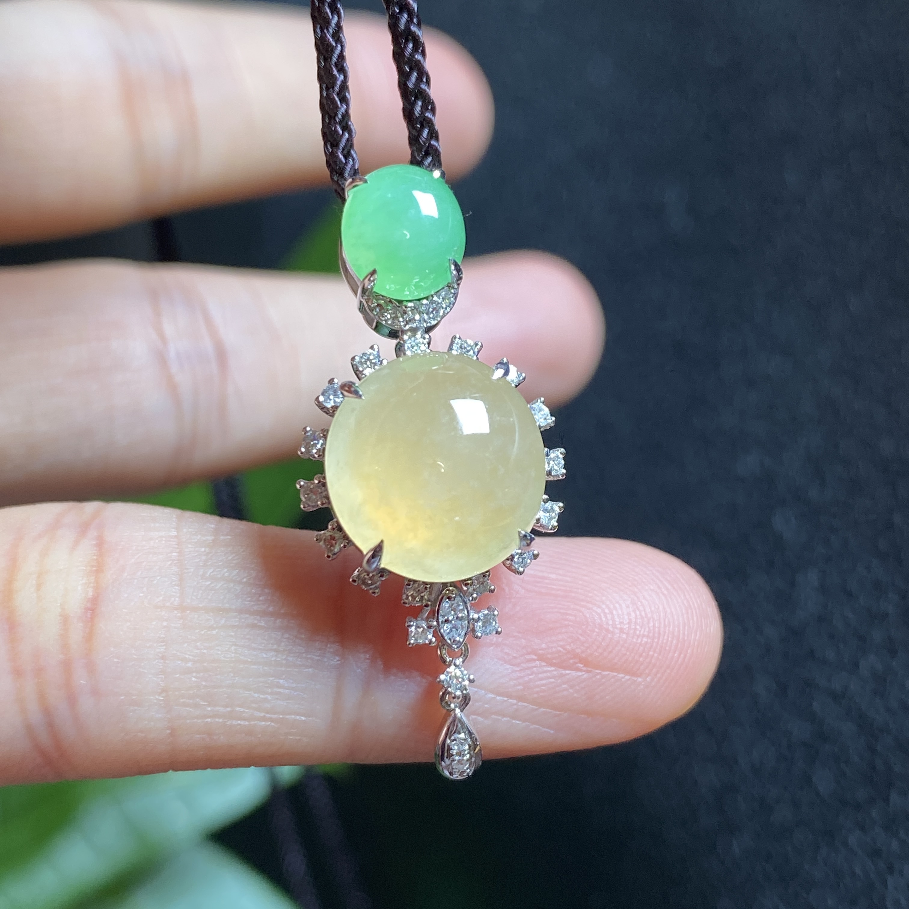 掌中翠天然翡翠冰种天然黄加绿双彩二合一蛋面吊坠18k金镶嵌 0123