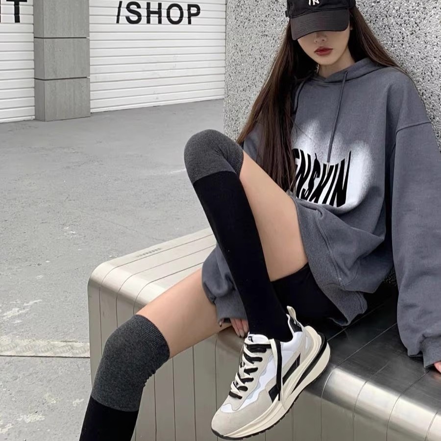 黑灰拼接小腿袜女春秋日系JK高筒