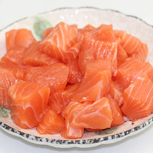 肉丁500g可做炒饭辅食色拉三文鱼