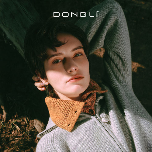 东黎山羊绒时尚花纱围脖