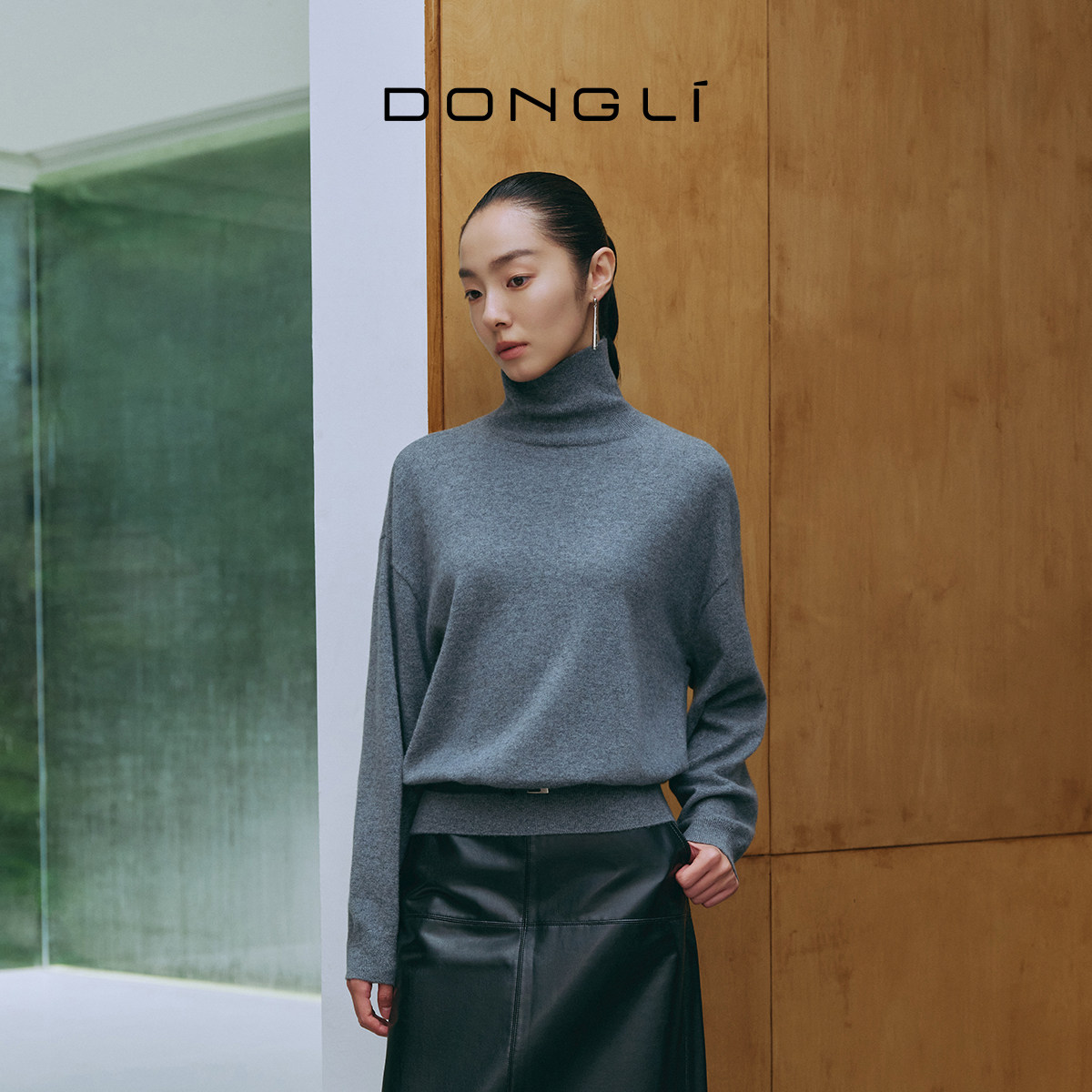 东黎纯白沙砾 山羊绒女士春秋季高领时尚针织羊绒打底套头衫6260