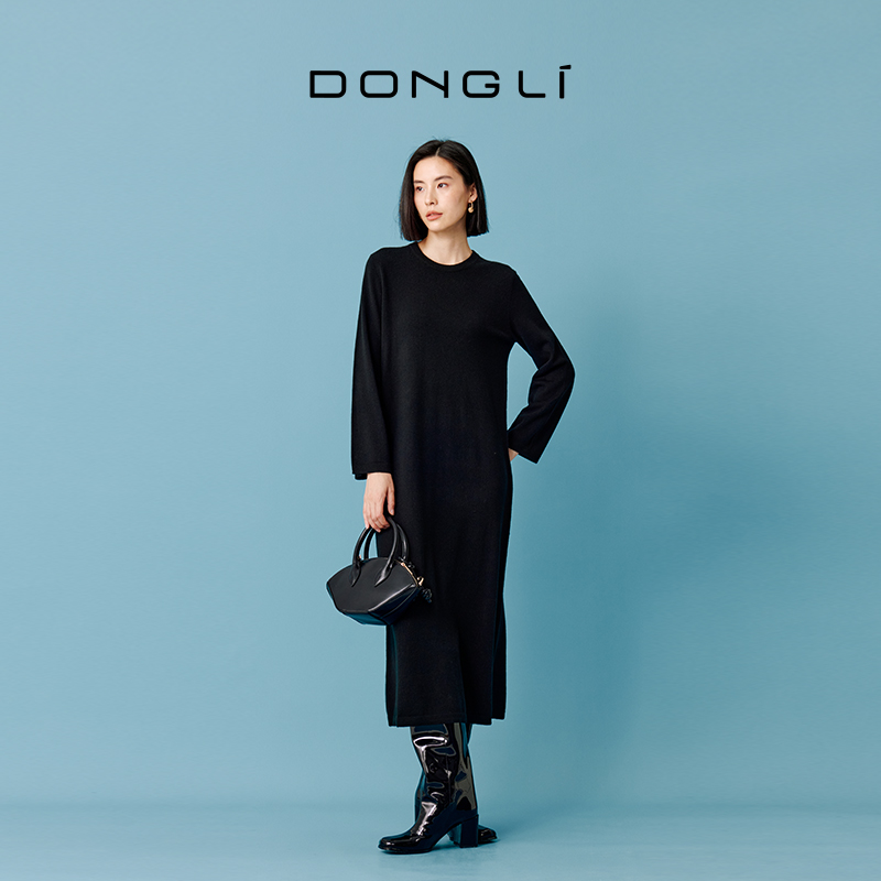 东黎山羊绒圆领长袖连衣裙