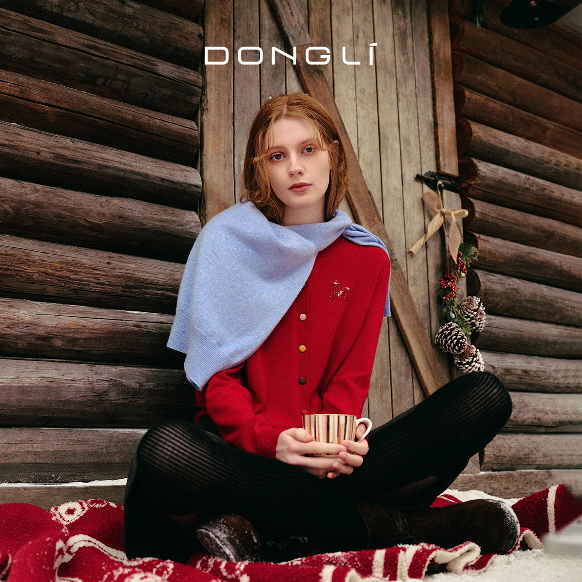 东黎山羊绒女士钉钻小马针织开衫