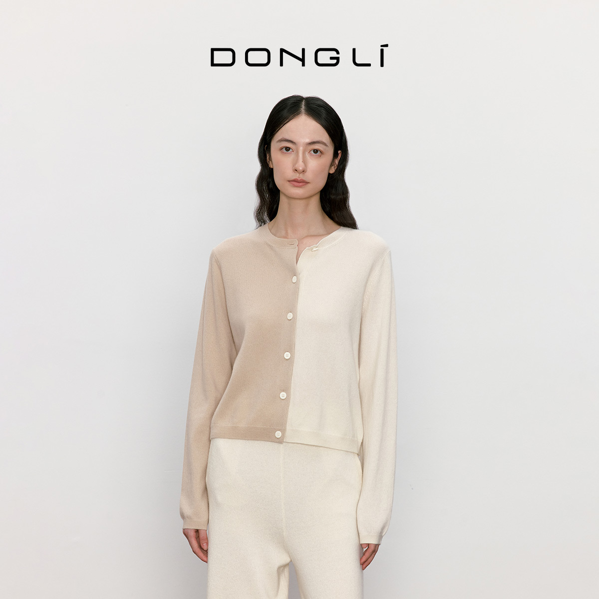 东黎女士拼接撞色山羊绒开衫