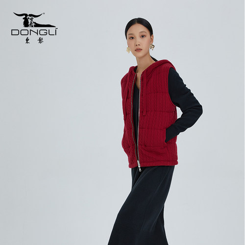 东黎加厚保暖绞花连帽羊绒马甲