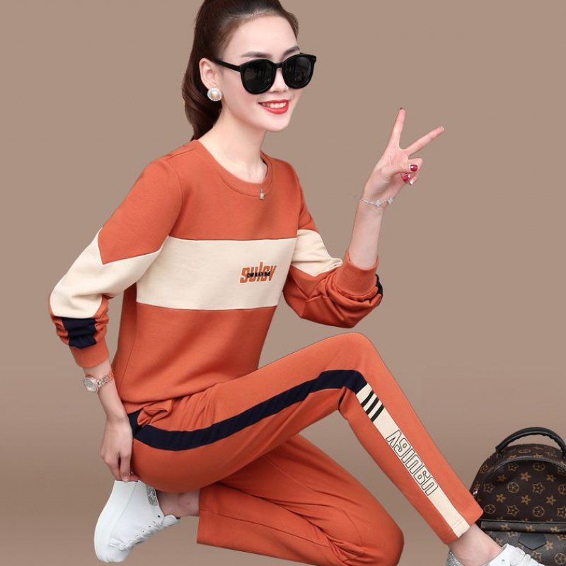 運動套裝女春秋季2020新款時尚修身大碼長袖休閑跑步服衛衣兩件套在類目 女裝/女士精品, 套裝/學生校服/工作制服, 休閒運動套裝中 - 來自Buy2taobao.com提供專業的淘寶代購服務