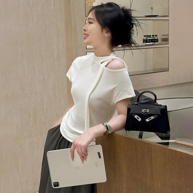 纯欲露肩白色短袖t恤女2025年新款夏季设计感小众独特超好看上衣
