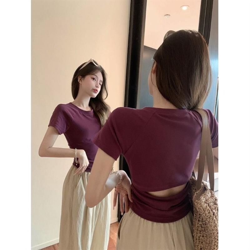 夏季后背镂空辣妹短款正肩t恤女短袖设计感圆领修身褶皱收腰上衣