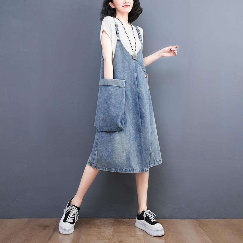 大码蓝色牛仔背带裙女夏季显瘦减龄吊带裙中长款宽松大口袋连衣裙