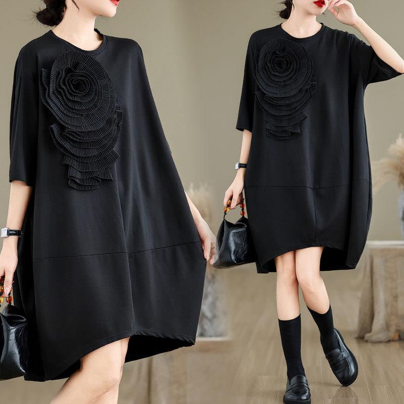 大码设计感百褶立体花朵短袖T恤裙2024夏轻奢法式宽松别致连衣裙