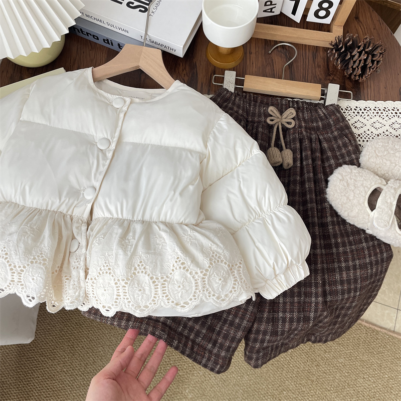 韩系童装冬季女童蕾丝花边拼接米色加厚棉服宝宝棉衣外套保暖儿童