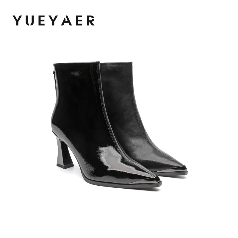 月芽儿2025新款冬季细跟短筒靴子女时尚通勤气质小众女靴高跟短靴