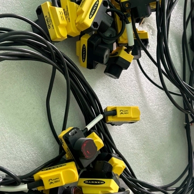 邦纳光电传感器 QS18VN6R、13个，QS186LE 议价